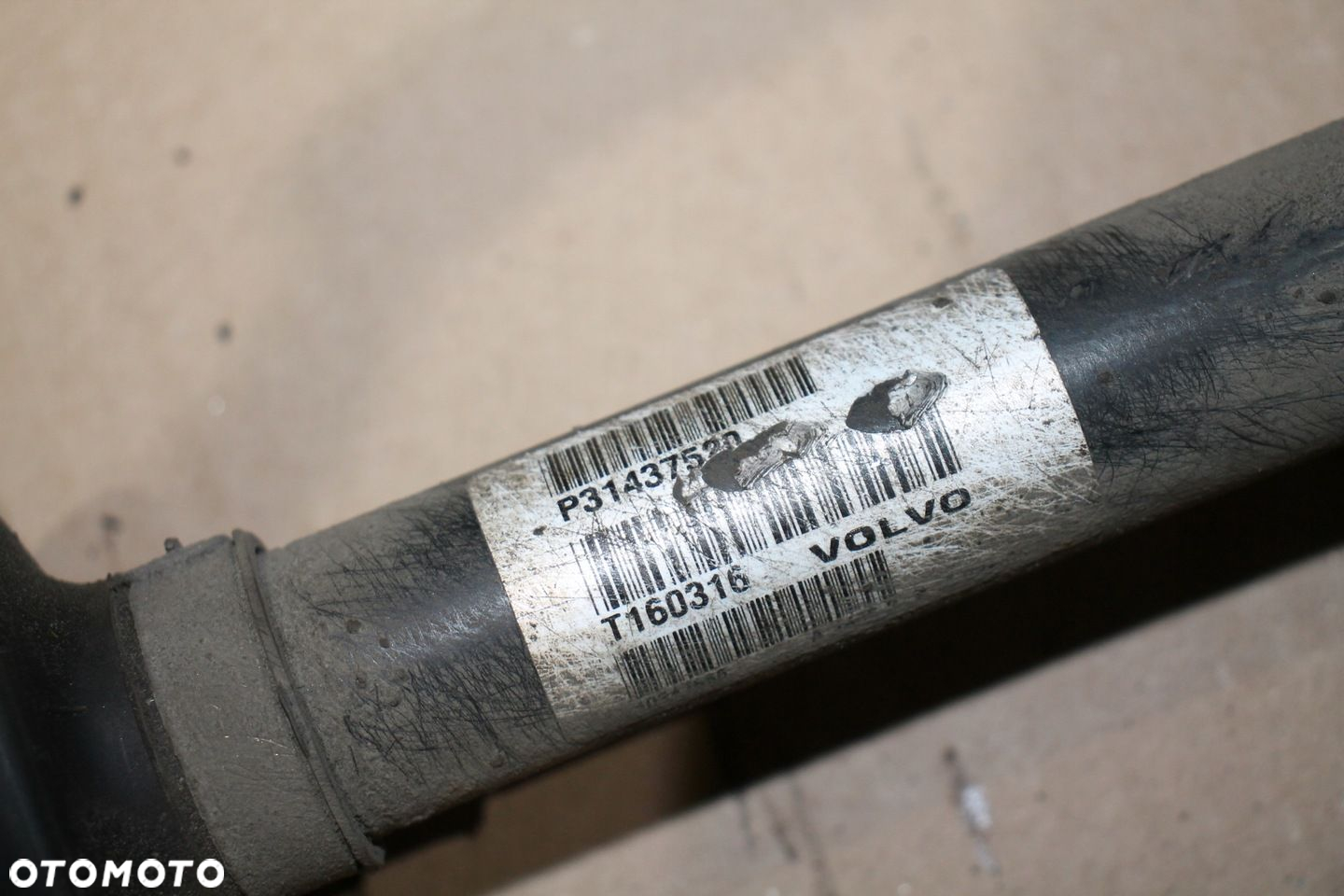 VOLVO V60 S60 V70 PÓŁOŚ PRZEGUB D3 D4 T5 P31437520 - 2