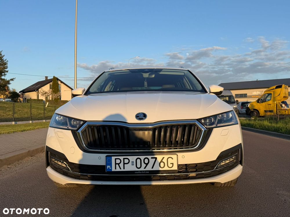 Skoda Octavia 2.0 TDI SCR 4x4 Style DSG - 4