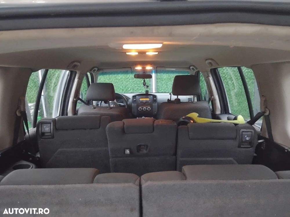 Nissan Pathfinder 2.5 dCi DPF All Mode 4X4 LE - 9