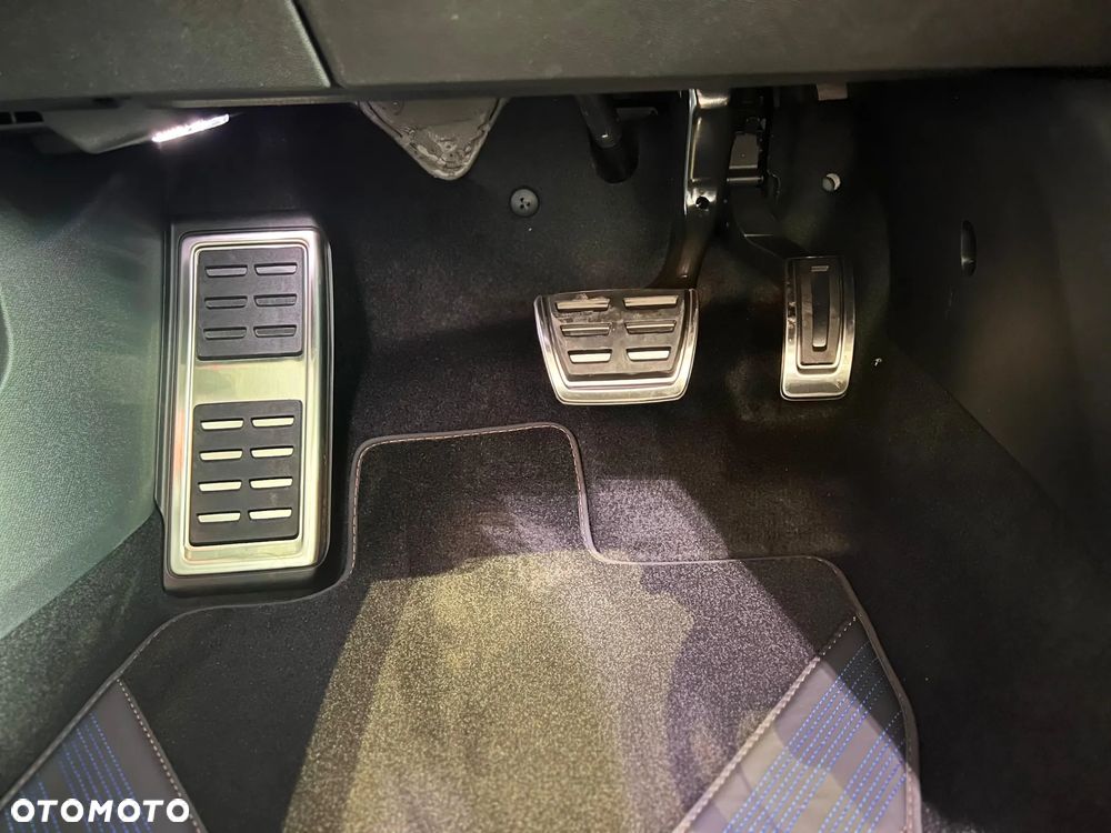 Cupra Formentor 1.5 eTSI mHEV DSG - 21