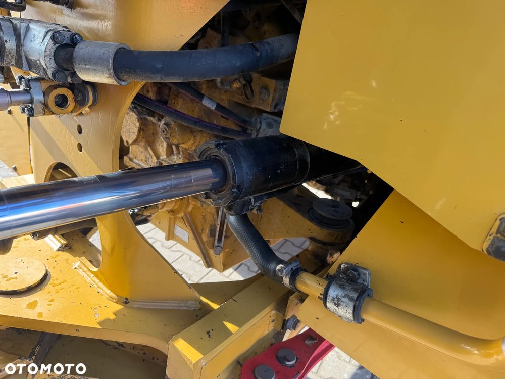 Caterpillar 950M - 10