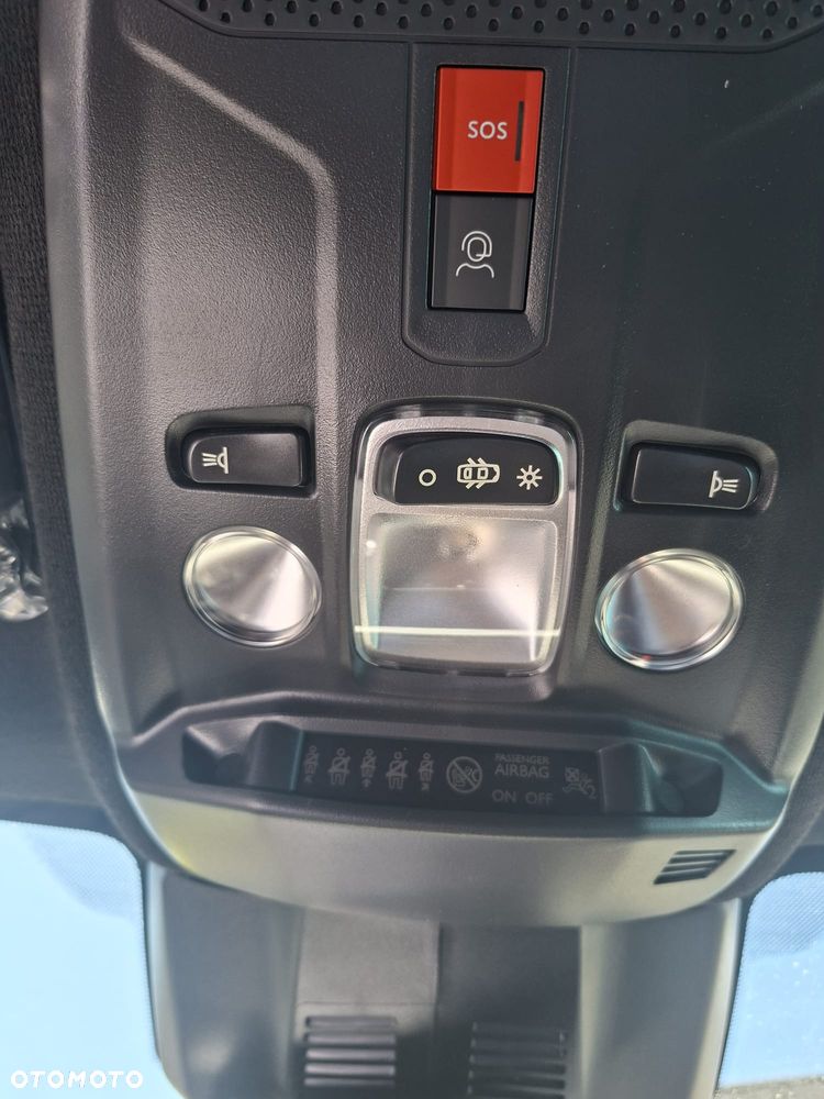Opel Corsa - 11