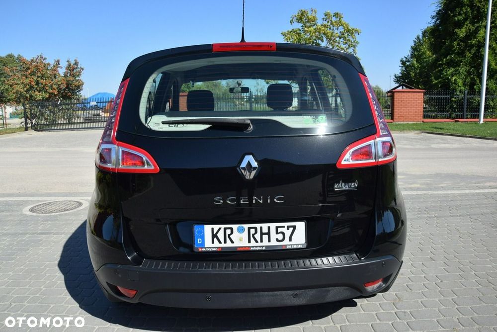 Renault Scenic 1.6 16V 110 Expression - 11