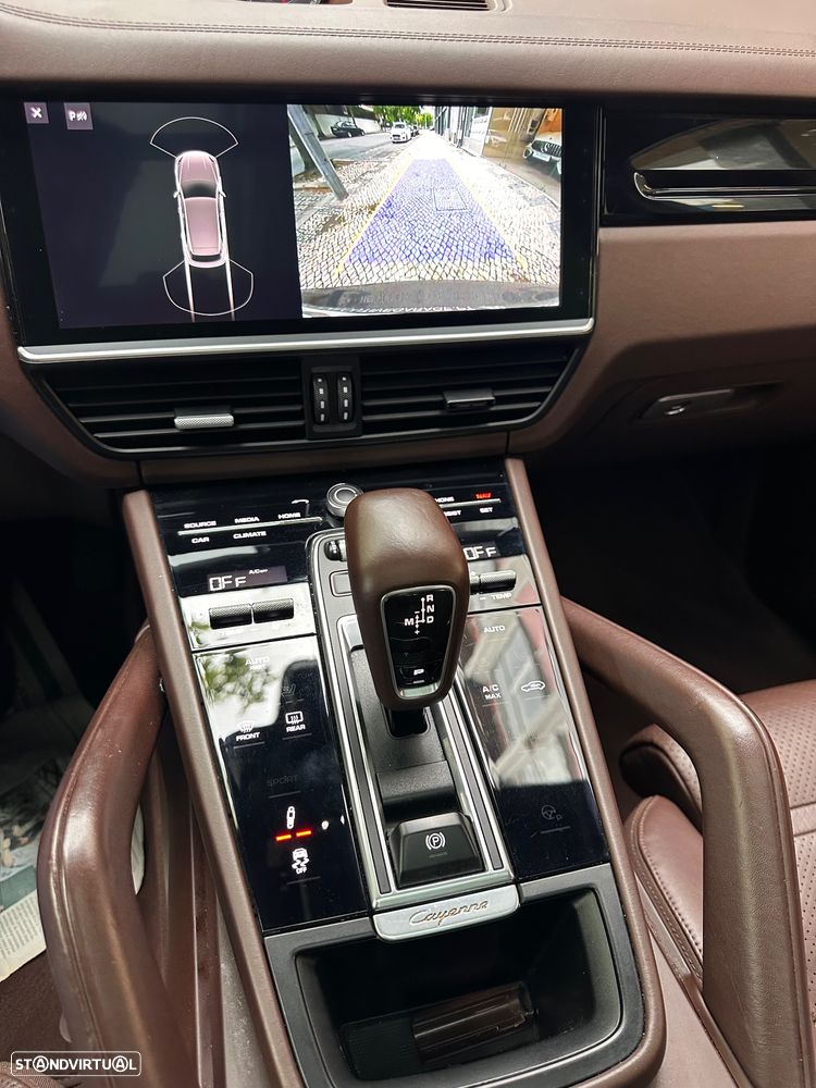 Porsche Cayenne 3.0 V6 - 8