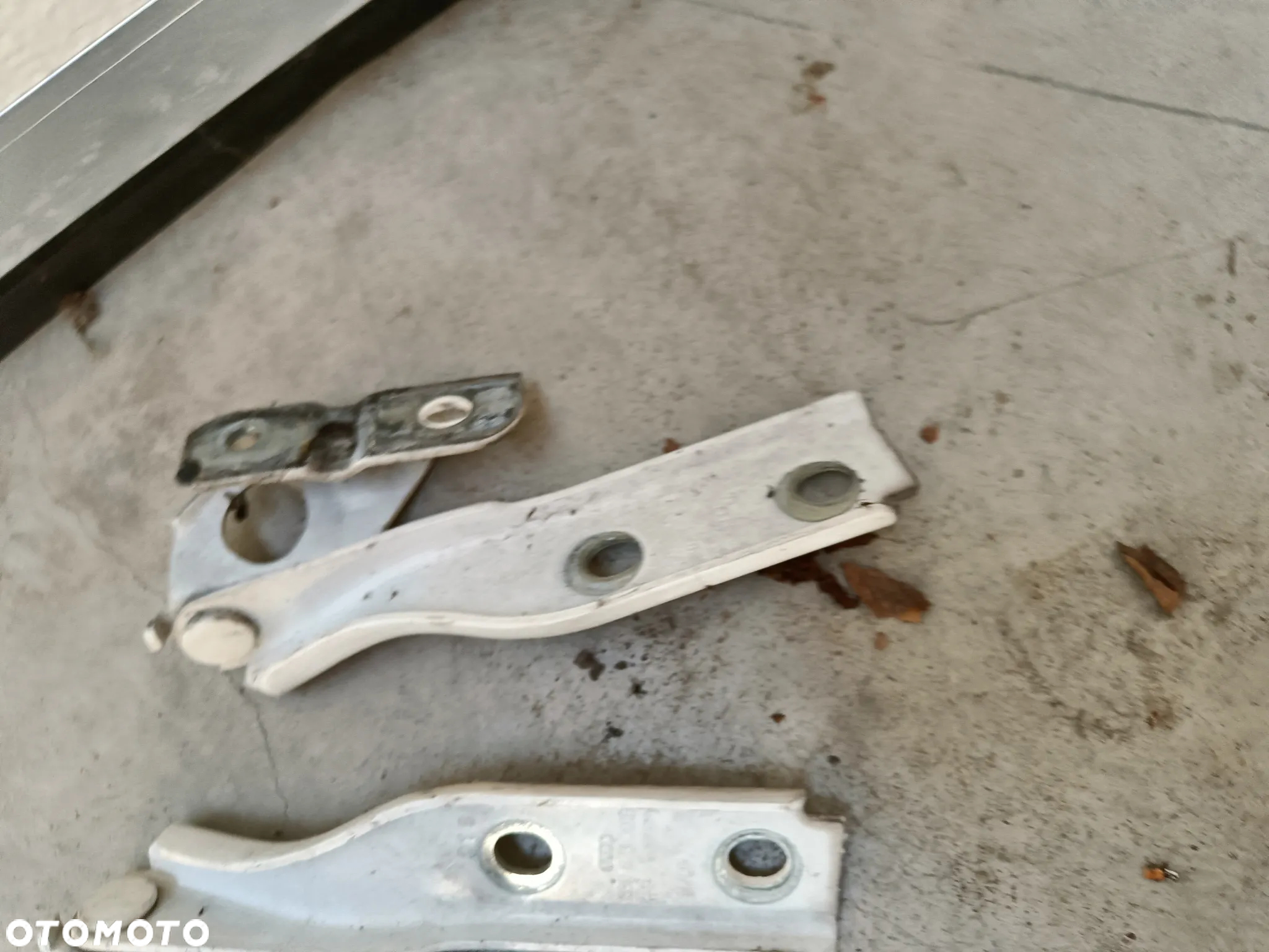 Zawiasy Maski Audi A3 8P Lewy Prawy 8P0823302B 8P0823301B - 3