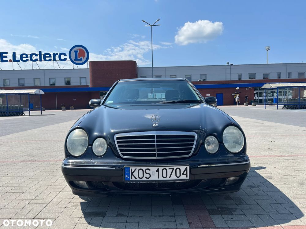 Mercedes-Benz Klasa E - 3