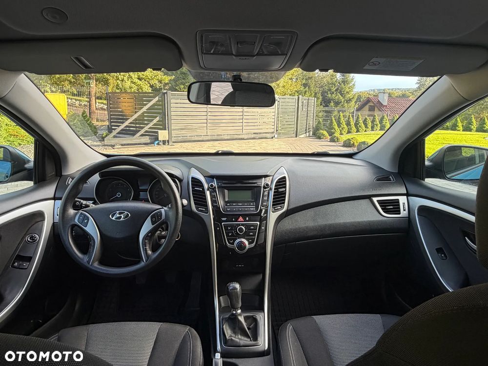 Hyundai i30 1.4 Comfort - 14