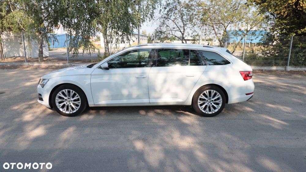 Skoda Superb 2.0 TSI Style DSG - 7