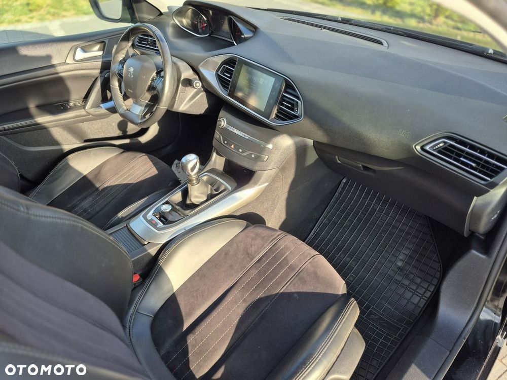Peugeot 308 - 7