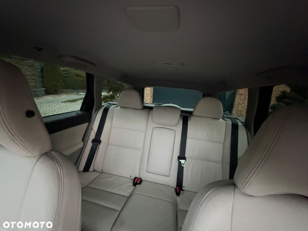Volvo V50 - 12