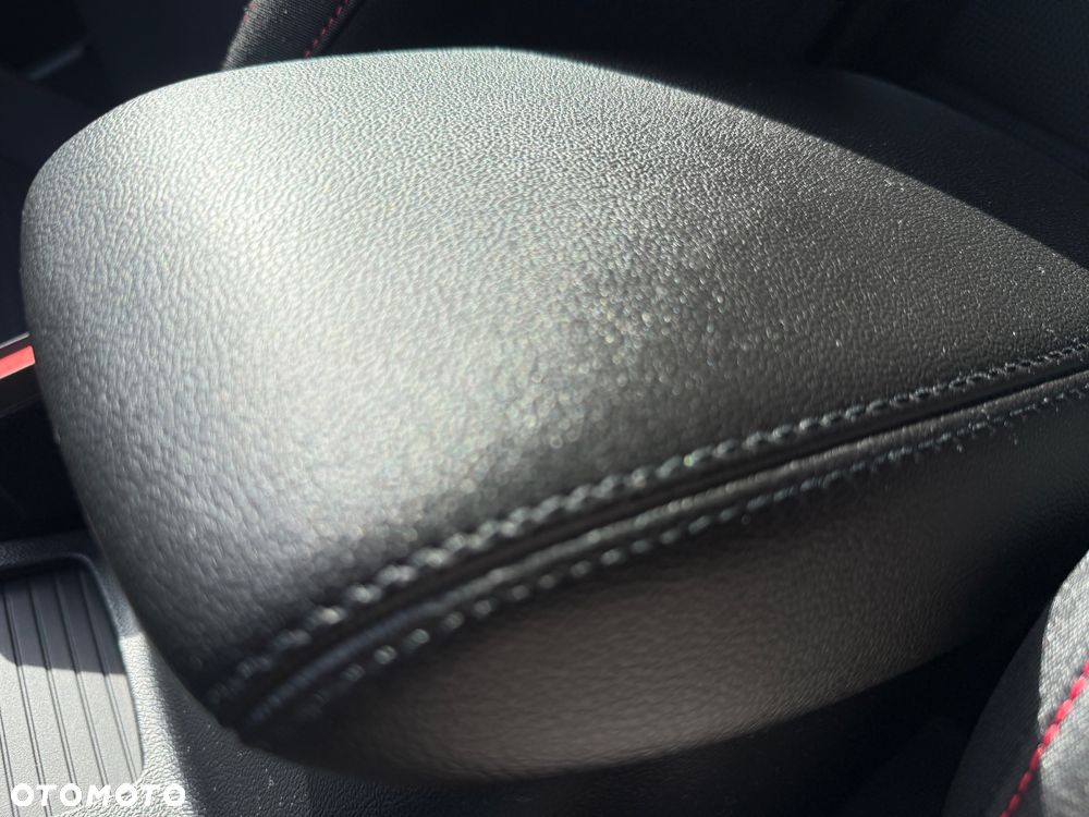 Ford Focus 1.0 EcoBoost ST-Line - 20