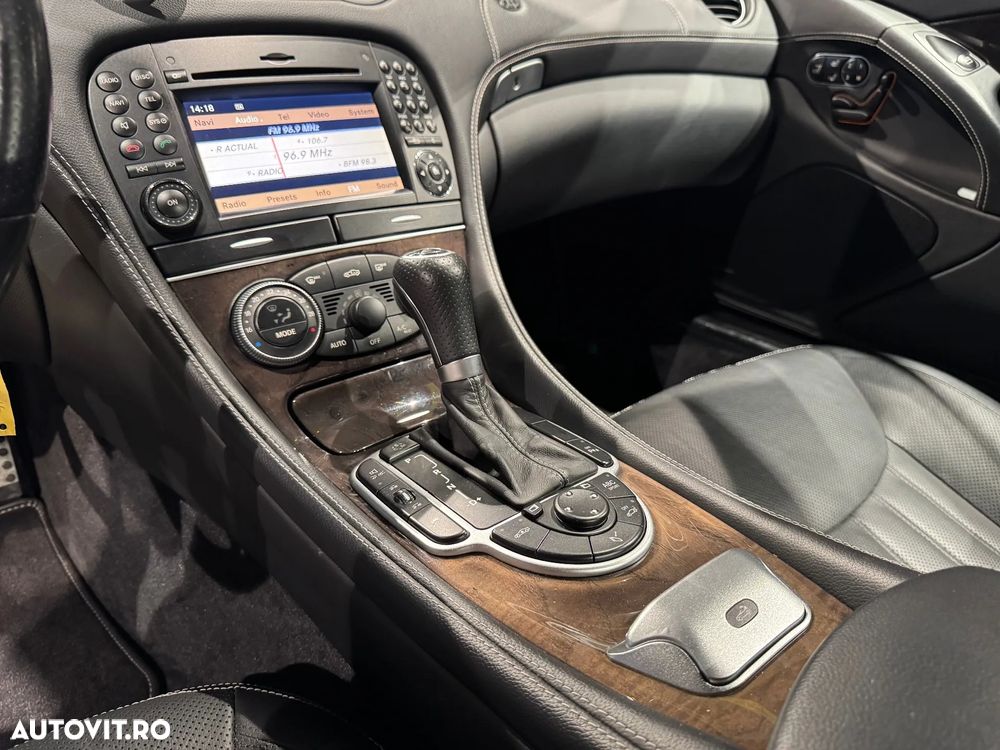 Mercedes-Benz SL 350 7G-TRONIC - 29