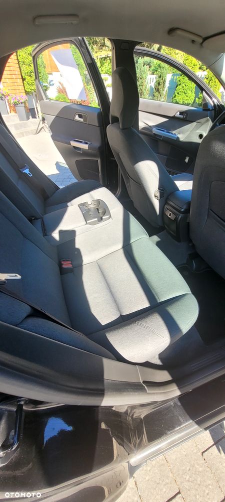 Volvo S40 2.0D - 7