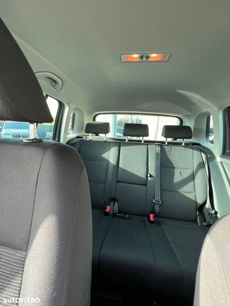 Volkswagen Tiguan - 25