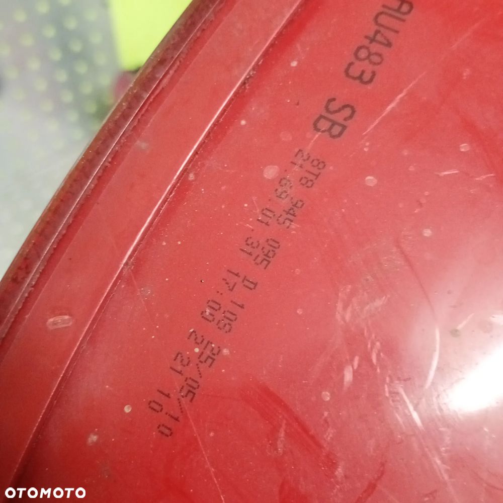 Lampa tylna lewa Audi A5 8T8945095D - 3