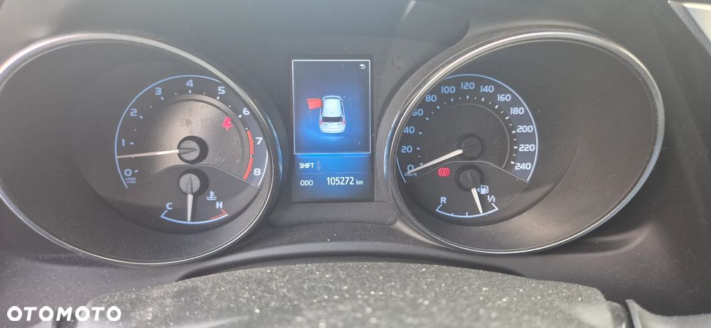 Toyota Auris 1.6 Premium - 14