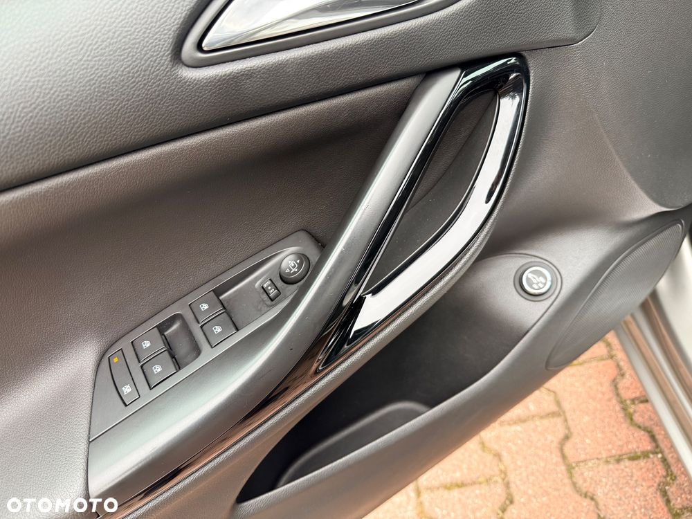 Opel Astra 1.6 BiTurbo D (CDTI) Start/Stop Innovation - 20