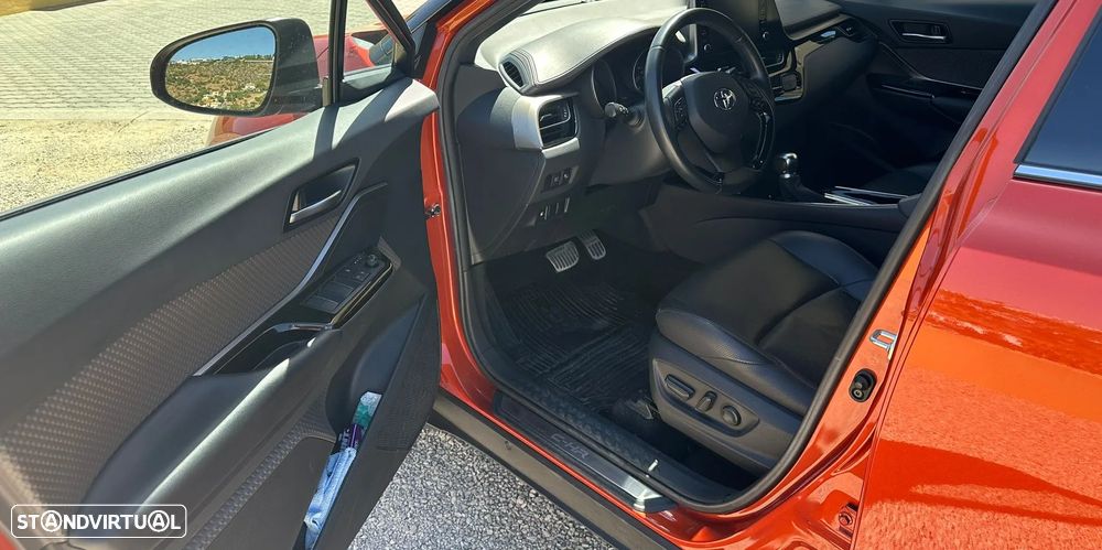 Toyota C-HR 2.0 Hybrid Premier Edition - 5