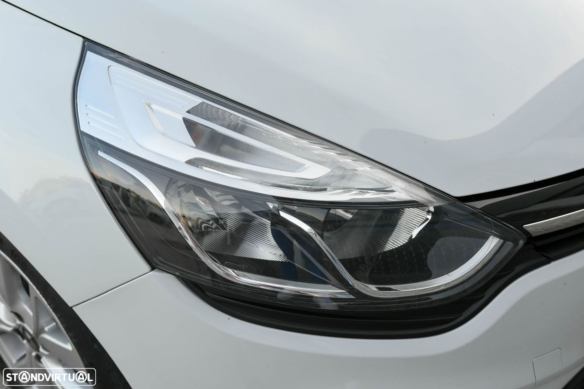 Renault Clio 0.9 TCe Limited - 38