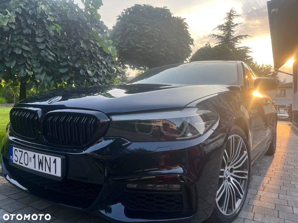 BMW Seria 5 520d xDrive M Sport sport - 2