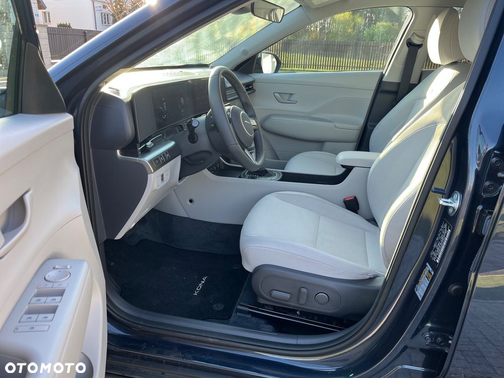 Hyundai Kona - 21