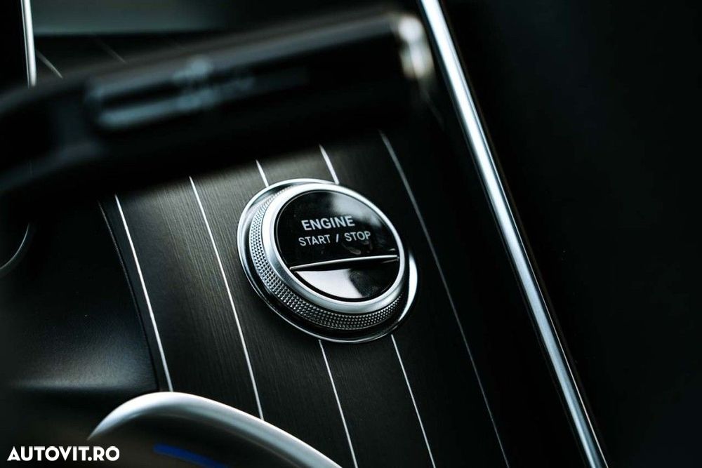 Mercedes-Benz GLC 300 e 4MATIC - 25