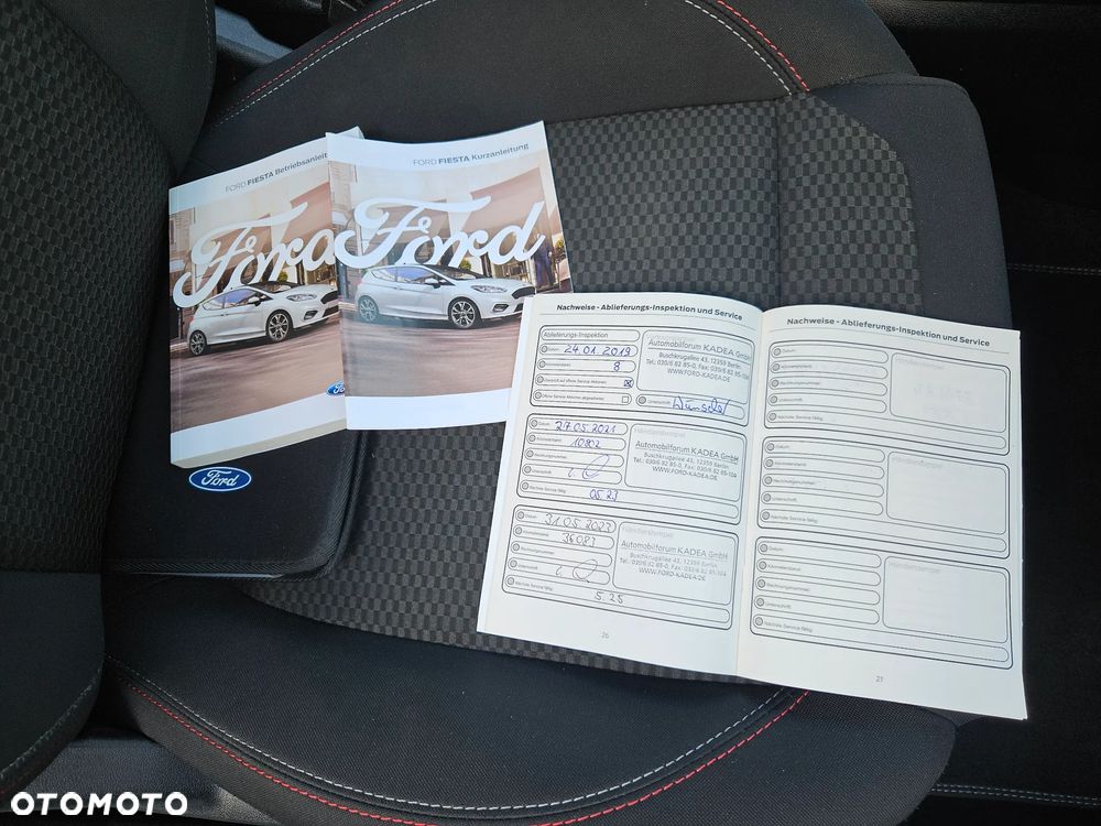 Ford Fiesta 1.0 EcoBoost S&S ST-LINE - 29