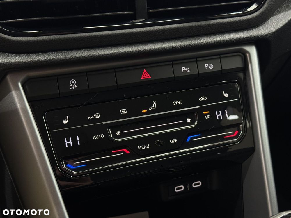 Volkswagen T-Roc 1.0 TSI Life - 23