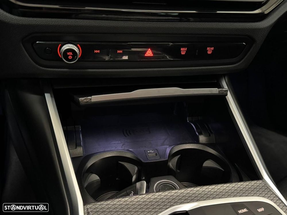 BMW 330 e Pack M Auto - 34