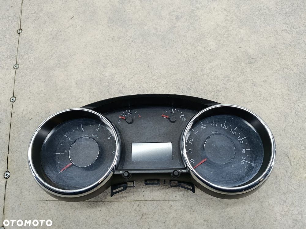 LICZNIK PEUGEOT 5008 9666174880 1.6 THP - 2