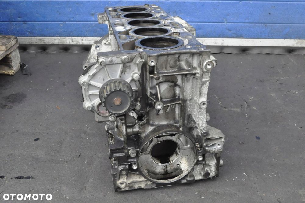 VOLVO S60 V60XC60 XC70 V70 S80 2.0 D3 BLOK SILNIKA D5204T3 D5204T7 - 7