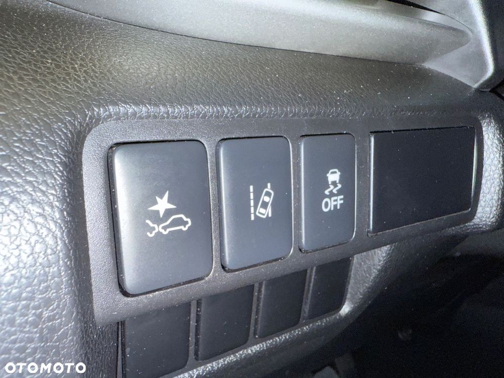 Mitsubishi Eclipse Cross - 19