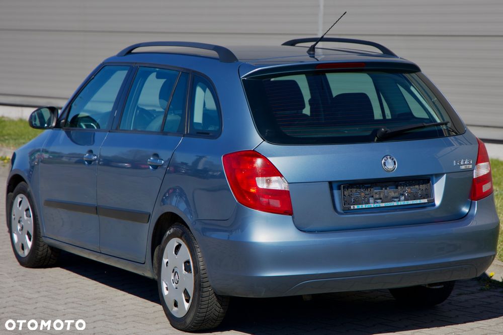 Skoda Fabia 1.4 16V Style - 23