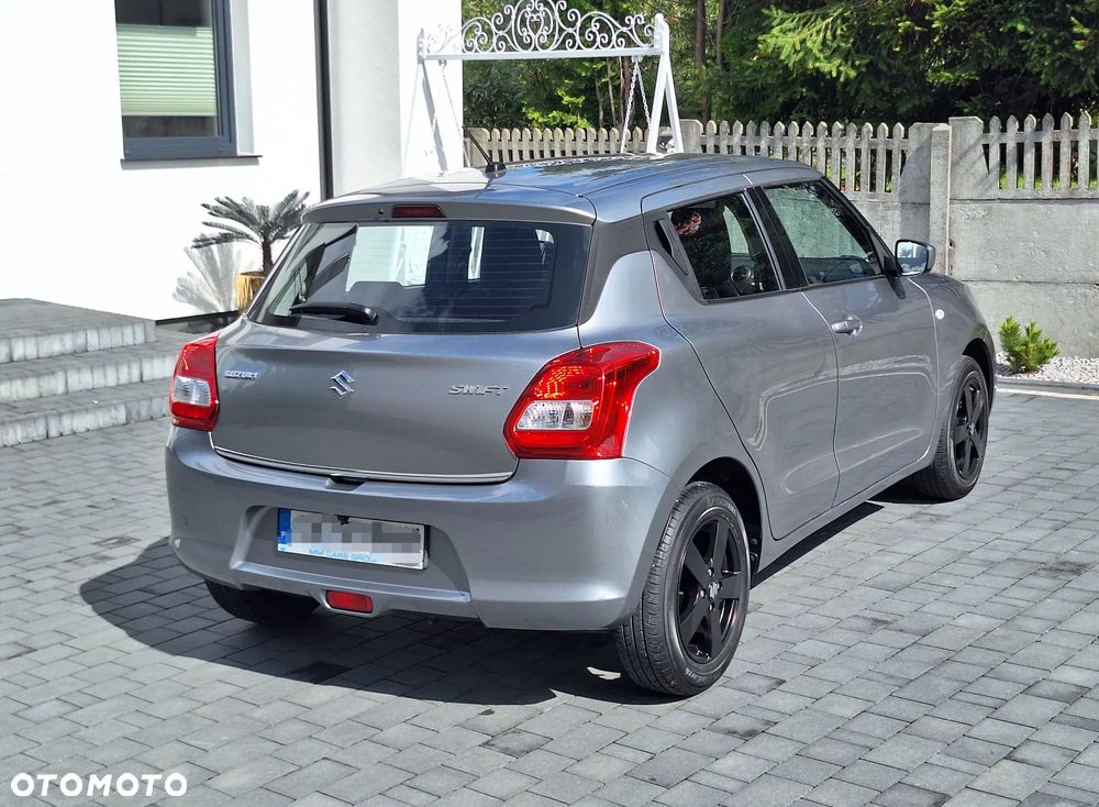Suzuki Swift 1.2 Premium Plus - 14