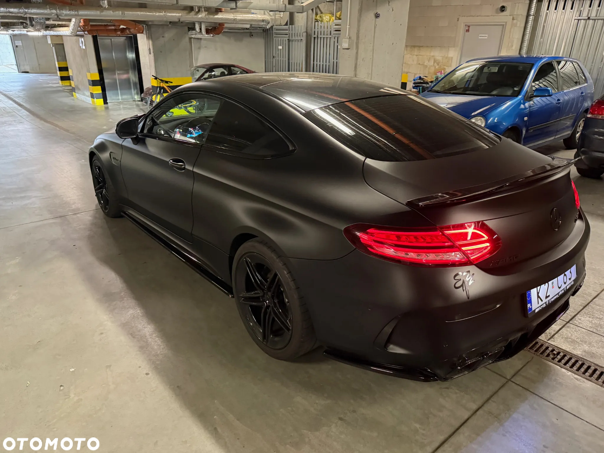 Mercedes-Benz Klasa C AMG 63 Coupe AMG Speedshift MCT 9G - 3