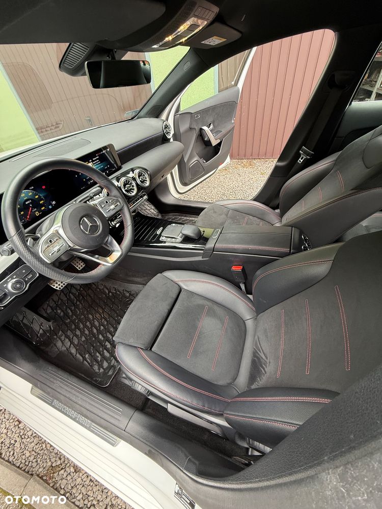 Mercedes-Benz Klasa A 180 AMG Line 7G-DCT - 9