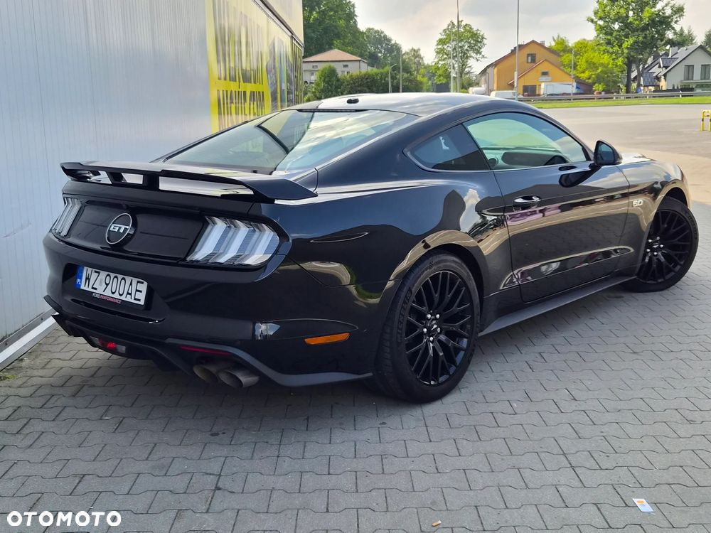 Ford Mustang - 3