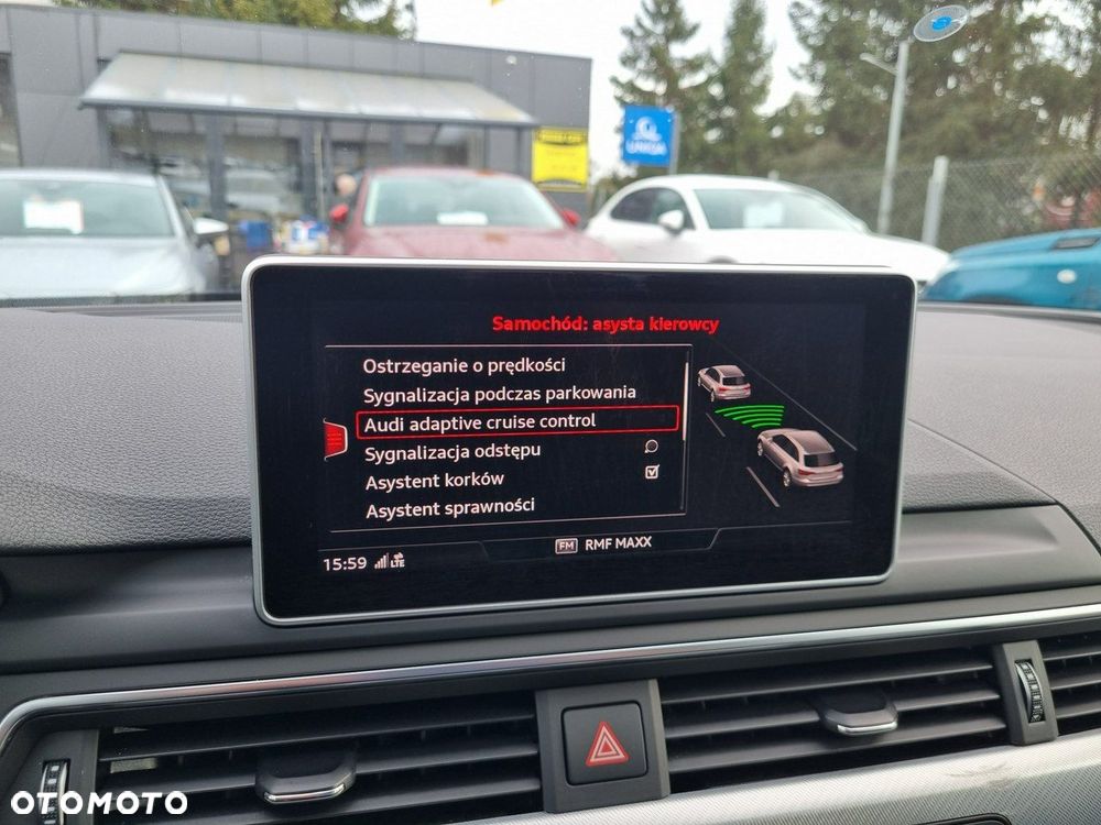 Audi A4 Avant 2.0 TDI S tronic - 25
