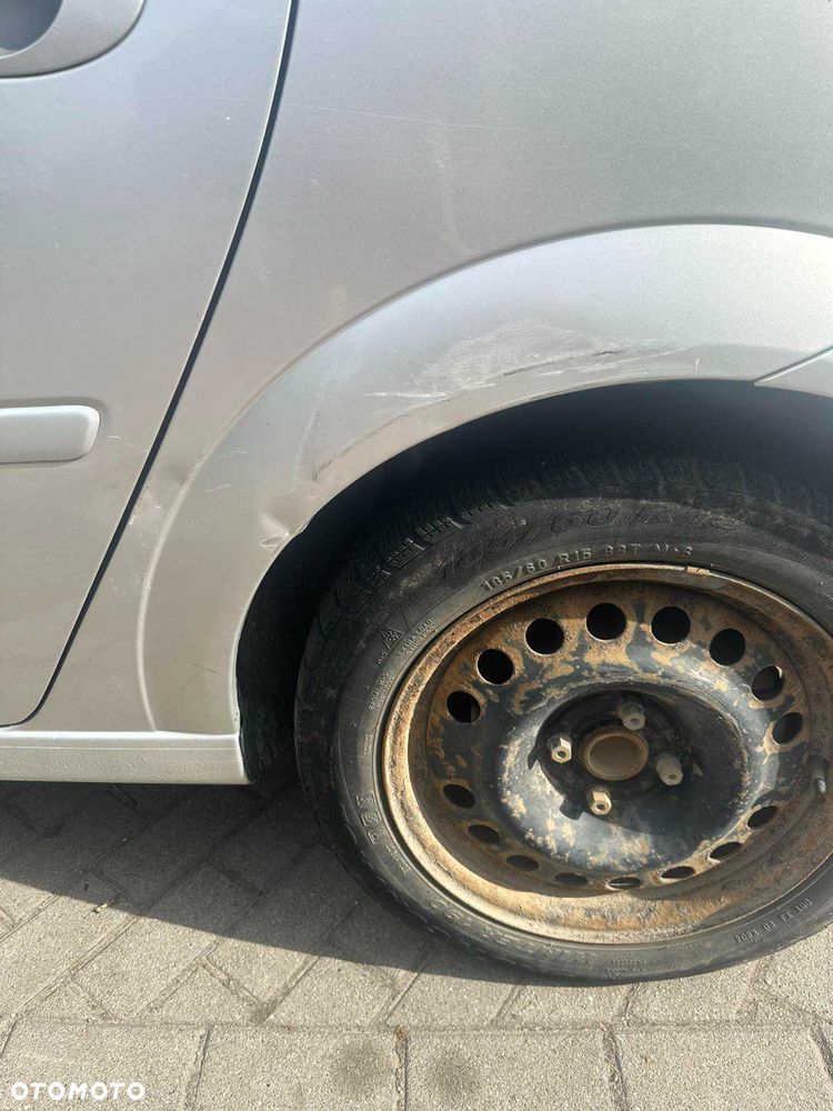 Opel Meriva - 8