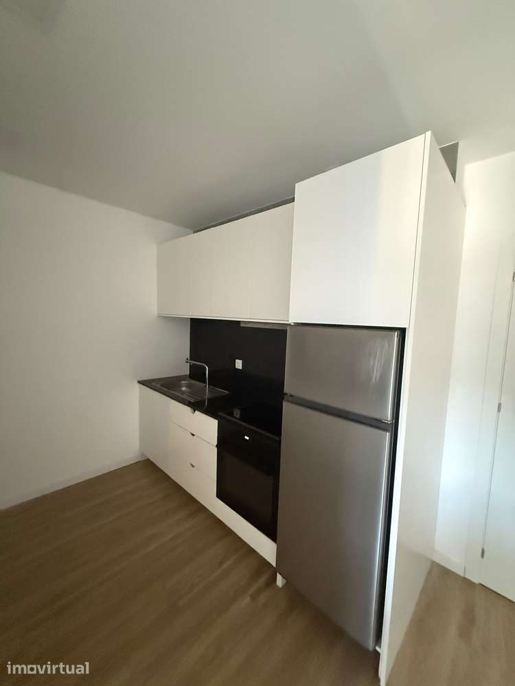 Arrendamento de Apartamento T0 - Grande imagem: 2/7