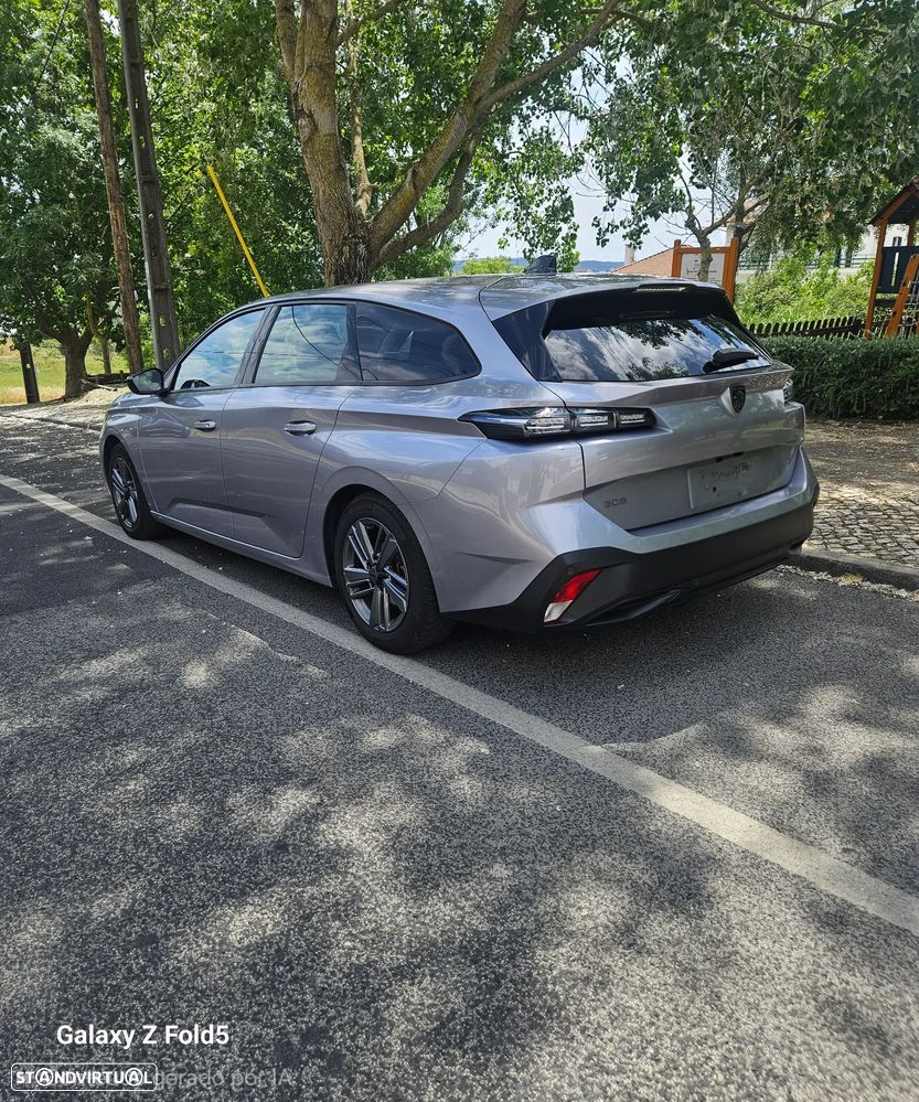 Peugeot 308 SW BlueHDi 130 EAT8 Allure - 6