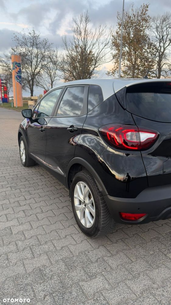 Renault Captur - 16