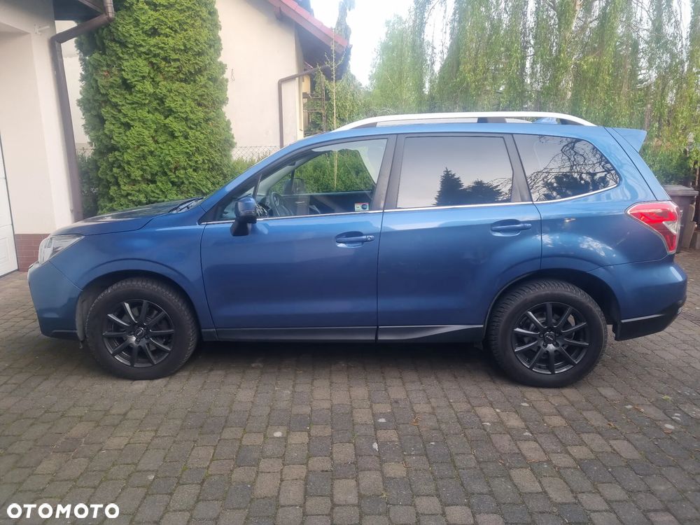 Subaru Forester 2.0XT Comfort Lineartronic EU6 - 10