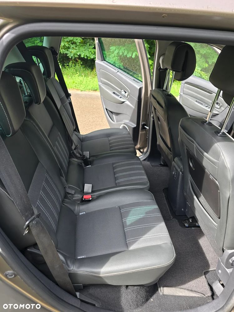 Renault Scenic Energy dCi 130 S&S Xmod Bose Edition - 23