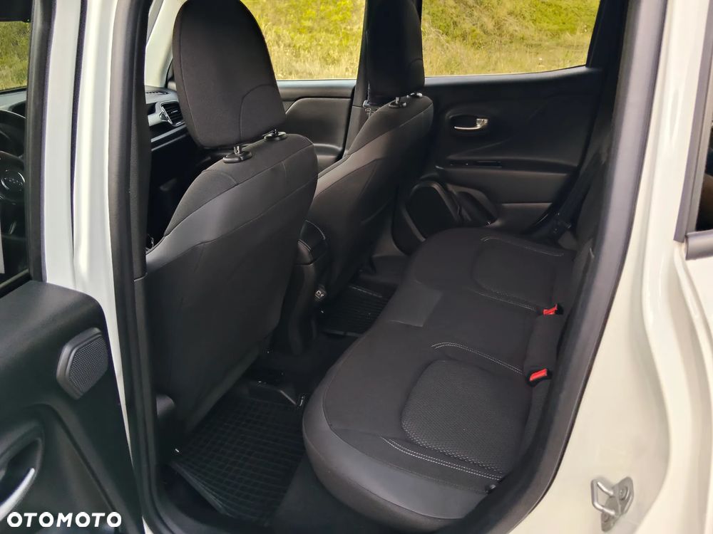 Jeep Renegade 1.3 T-GDI 4xe Automatik S - 12