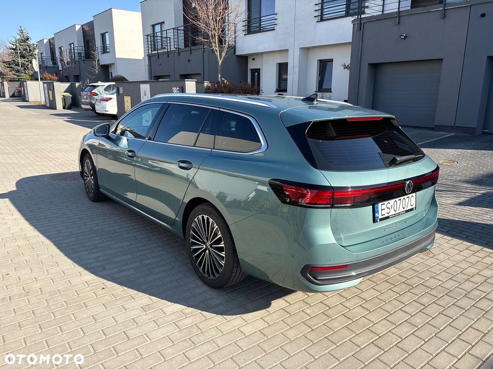 Volkswagen Passat - 5