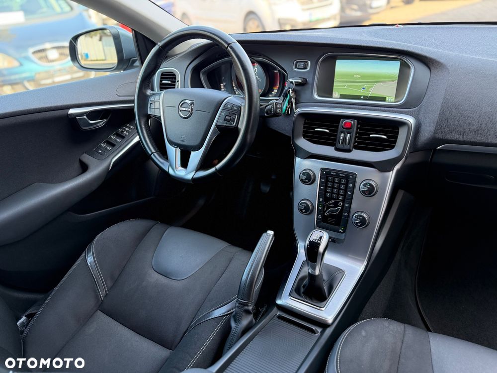 Volvo V40 - 21