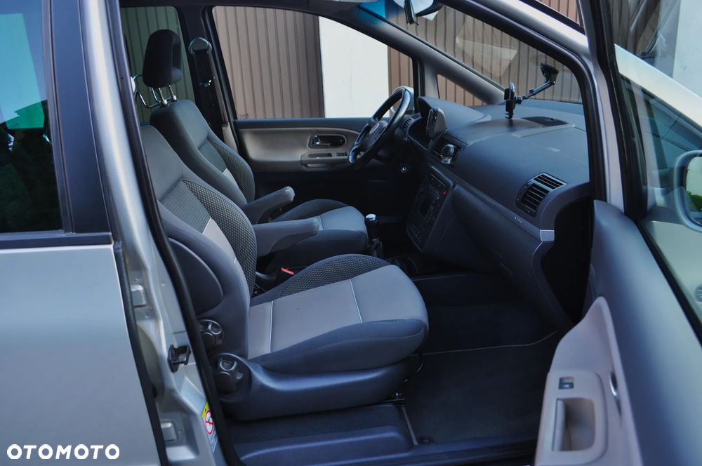 Volkswagen Sharan 2.0 TDI Exclusive Edition - 22