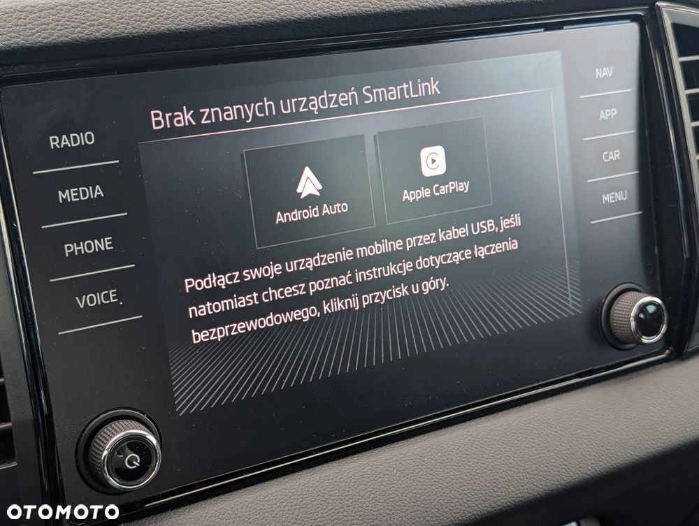 Skoda Karoq 1.5 TSI ACT Selection DSG - 18