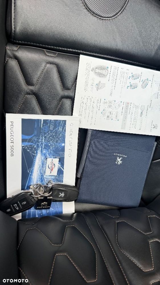 Peugeot 5008 - 40